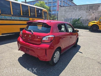 2024 Mitsubishi Mirage ES - miniatura 3