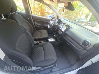 2024 Mitsubishi Mirage ES – miniatura 18