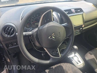 2024 Mitsubishi Mirage ES - miniatura 10