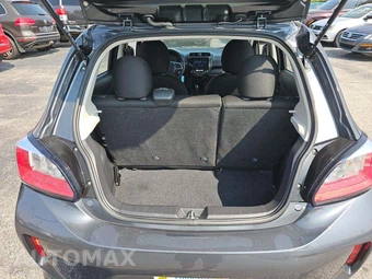 2024 Mitsubishi Mirage ES – miniatura 11