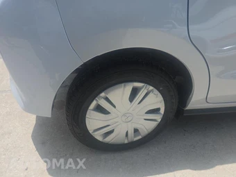 2024 Mitsubishi Mirage ES – miniatura 10