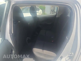 2024 Mitsubishi Mirage ES – miniatura 16