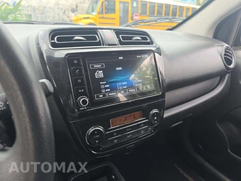 2024 Mitsubishi Mirage ES – miniatura 10