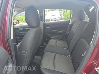 2024 Mitsubishi Mirage ES – miniatura 13