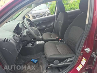 2024 Mitsubishi Mirage ES – miniatura 6