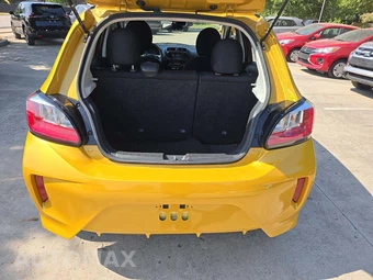 2024 Mitsubishi Mirage ES – miniatura 14