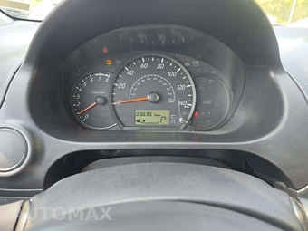 2024 Mitsubishi Mirage ES – miniatura 9