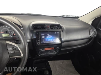 2024 Mitsubishi Mirage ES - miniatura 11