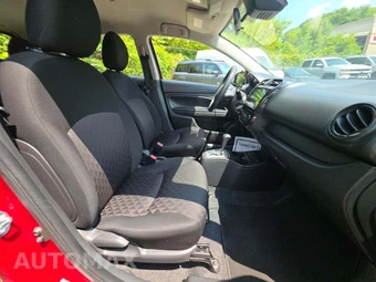 2024 Mitsubishi Mirage ES – miniatura 18