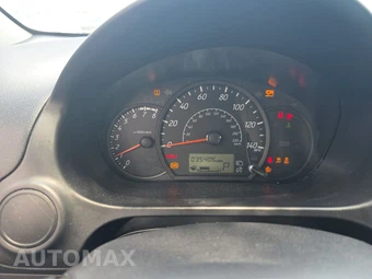 2024 Mitsubishi Mirage ES – miniatura 12