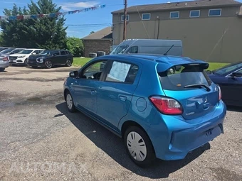 2024 Mitsubishi Mirage ES - miniatura 6