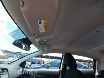 2024 Mitsubishi Mirage ES – miniatura 17