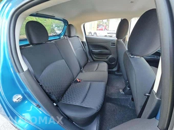 2024 Mitsubishi Mirage ES – miniatura 13
