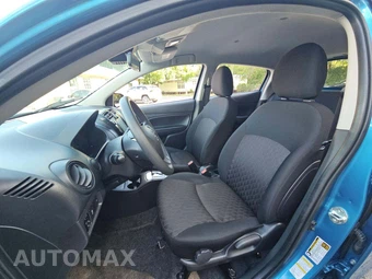 2024 Mitsubishi Mirage ES – miniatura 3