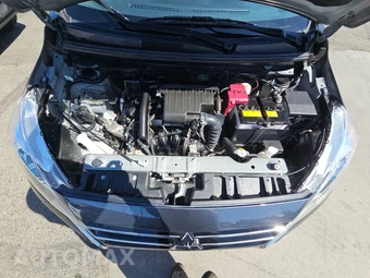 2024 Mitsubishi Mirage ES – miniatura 15