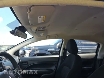 2024 Mitsubishi Mirage ES – miniatura 17