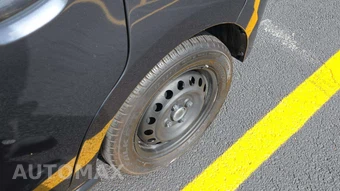 2024 Mitsubishi Mirage ES – miniatura 19