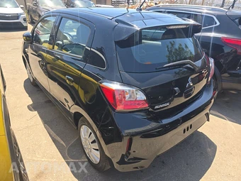 2024 Mitsubishi Mirage ES – miniatura 6