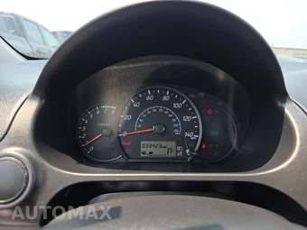 2024 Mitsubishi Mirage G4 Black Edition – miniatura 12