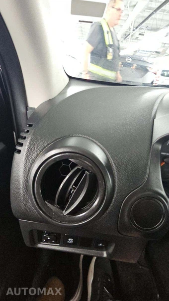 2024 Mitsubishi Mirage G4 Black Edition – miniatura 24