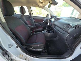 2024 Mitsubishi Mirage G4 Black Edition – miniatura 18