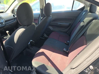 2024 Mitsubishi Mirage G4 Black Edition – miniatura 13