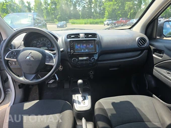2024 Mitsubishi Mirage G4 ES – miniatura 11