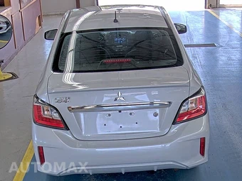 2024 Mitsubishi Mirage G4 ES – miniatura 5