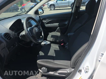 2024 Mitsubishi Mirage G4 ES – miniatura 7