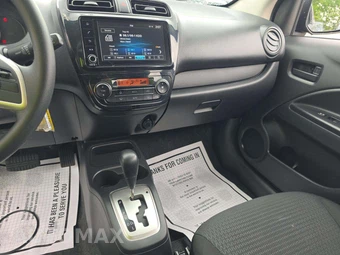 2024 Mitsubishi Mirage G4 ES – miniatura 10