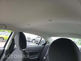 2024 Mitsubishi Mirage G4 ES – miniatura 11