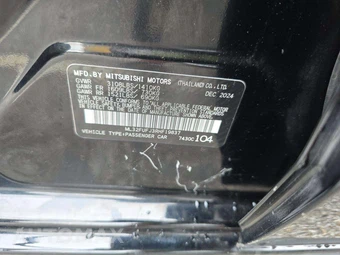 2024 Mitsubishi Mirage G4 ES – miniatura 5