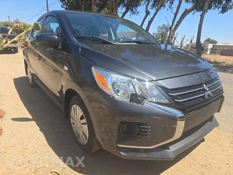 2024 Mitsubishi Mirage G4 ES – miniatura 3