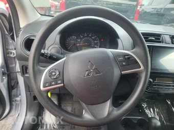 2024 Mitsubishi Mirage G4 ES - miniatura 10