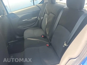 2024 Mitsubishi Mirage G4 ES – miniatura 16