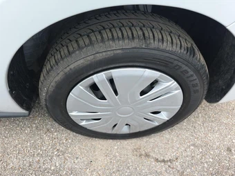 2024 Mitsubishi Mirage G4 LE – miniatura 9