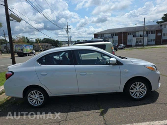 2024 Mitsubishi Mirage G4 LE – miniatura 4