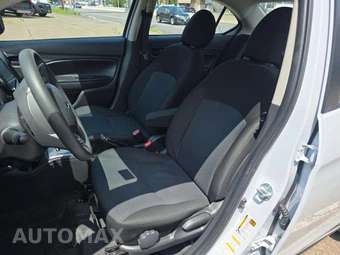 2024 Mitsubishi Mirage G4 LE – miniatura 6