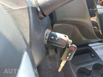2024 Mitsubishi Mirage G4 LE – miniatura 8