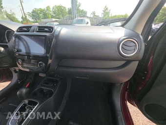 2024 Mitsubishi Mirage G4 SE – miniatura 19