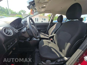 2024 Mitsubishi Mirage G4 SE – miniatura 6