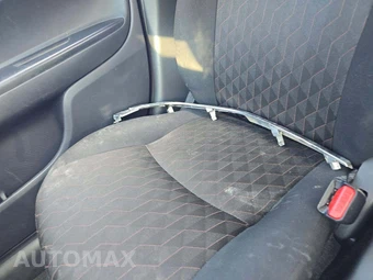 2024 Mitsubishi Mirage LE – miniatura 27