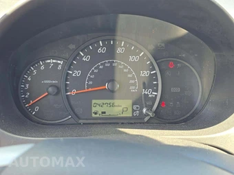 2024 Mitsubishi Mirage LE – miniatura 9