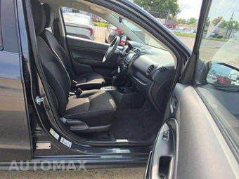 2024 Mitsubishi Mirage LE – miniatura 15