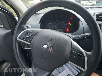 2024 Mitsubishi Mirage LE – miniatura 10