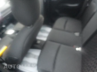 2024 Mitsubishi Mirage LE – miniatura 13