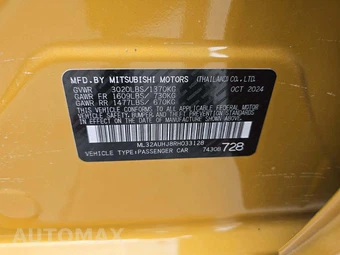 2024 Mitsubishi Mirage LE – miniatura 5