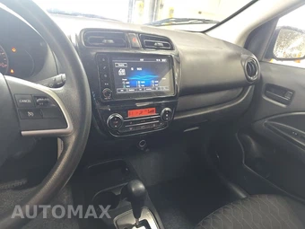 2024 Mitsubishi Mirage LE – miniatura 11