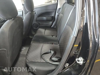 2024 Mitsubishi Mirage LE – miniatura 13