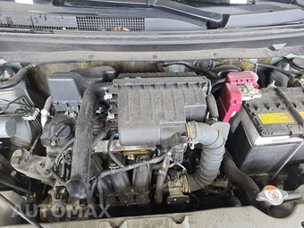2024 Mitsubishi Mirage LE – miniatura 15